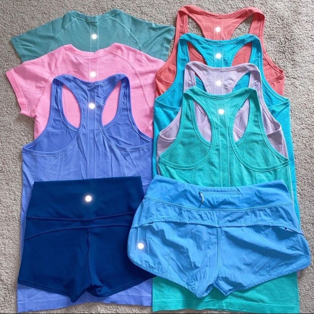 ISO!! Lululemon Swiftly Tech Short Sleeve Shirt 2.0 (Size 0) ⚠️DO NOT BUY⚠️